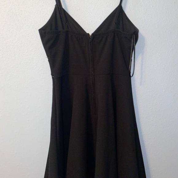 BLACK DRESS - Picture 2 of 2